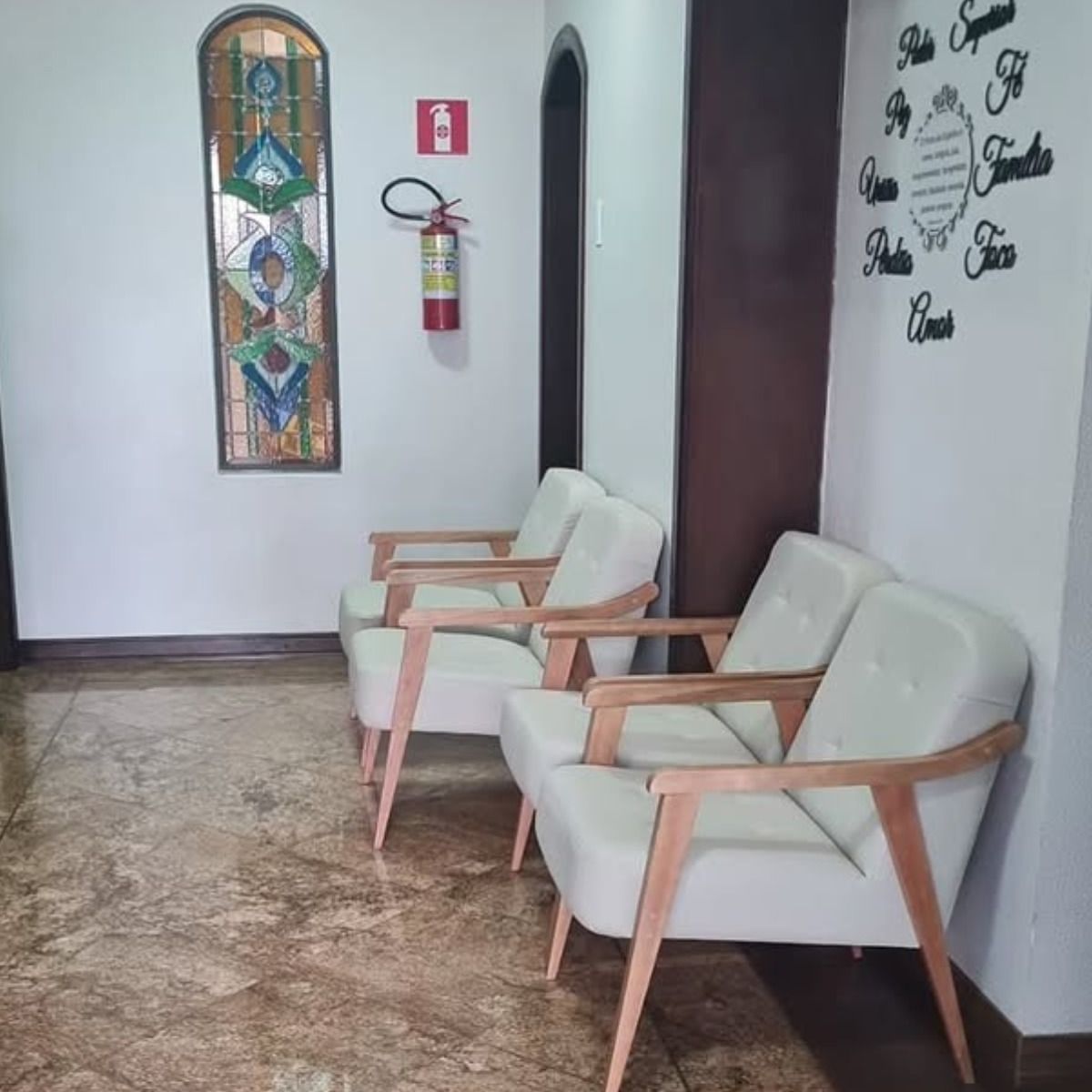 O papel da enfermagem 24 horas na internação psiquiátrica