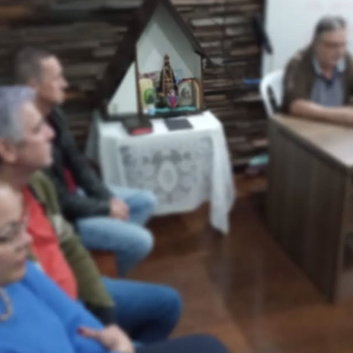 Acolhimento e apoio emocional a paciente em luto na CEVAVI em Cascavel/PR