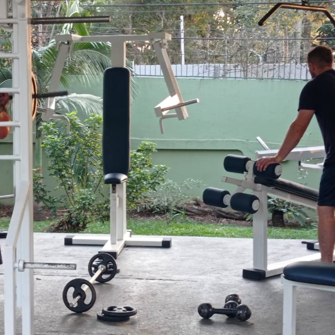 Espaço de musculação da clínica