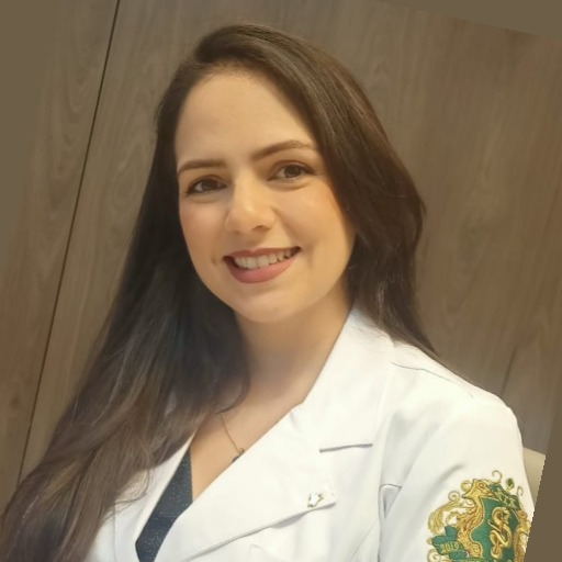 Dra. Emillie Pinheiro